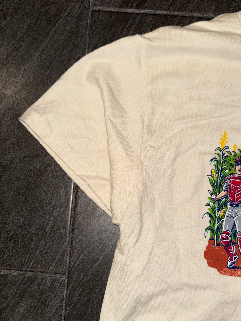 Phillies Field of Dreams T-Shirt - Picture 8 of 8